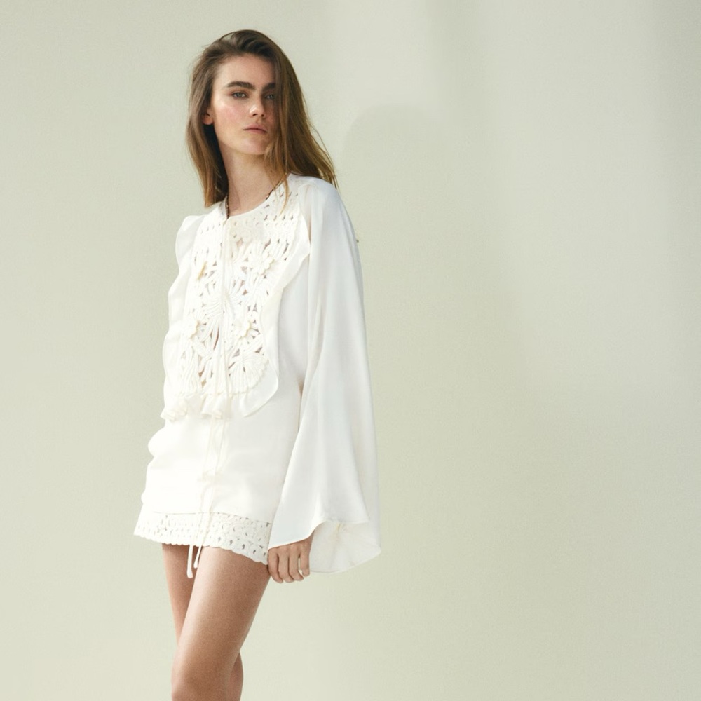 NWT H&M EMBROIDERED BLOUSE - Picture 2 of 14